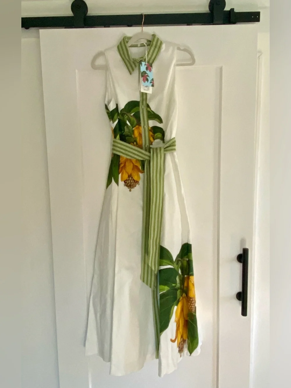 Borgo De Nor White Maxi Dress with Green Trim and Yellow Floral Print - Picture 5 of 9